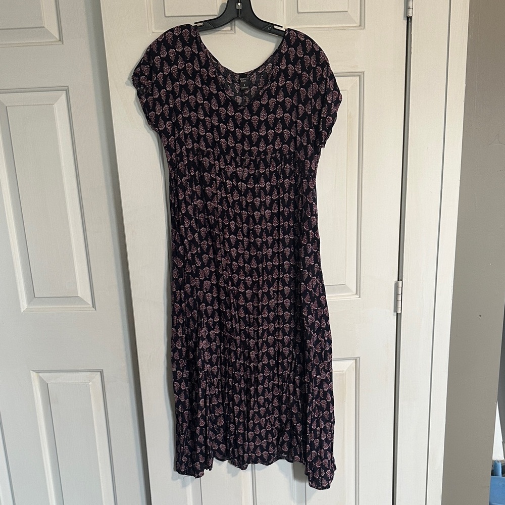 Emery Rose size small women’s dress navy with red/white details